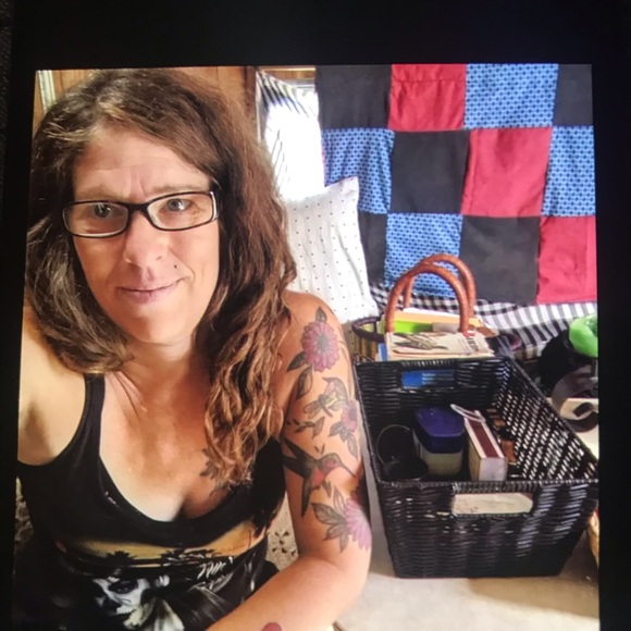 Meet your Posher, Jacqui333 - Picture 1 of 1